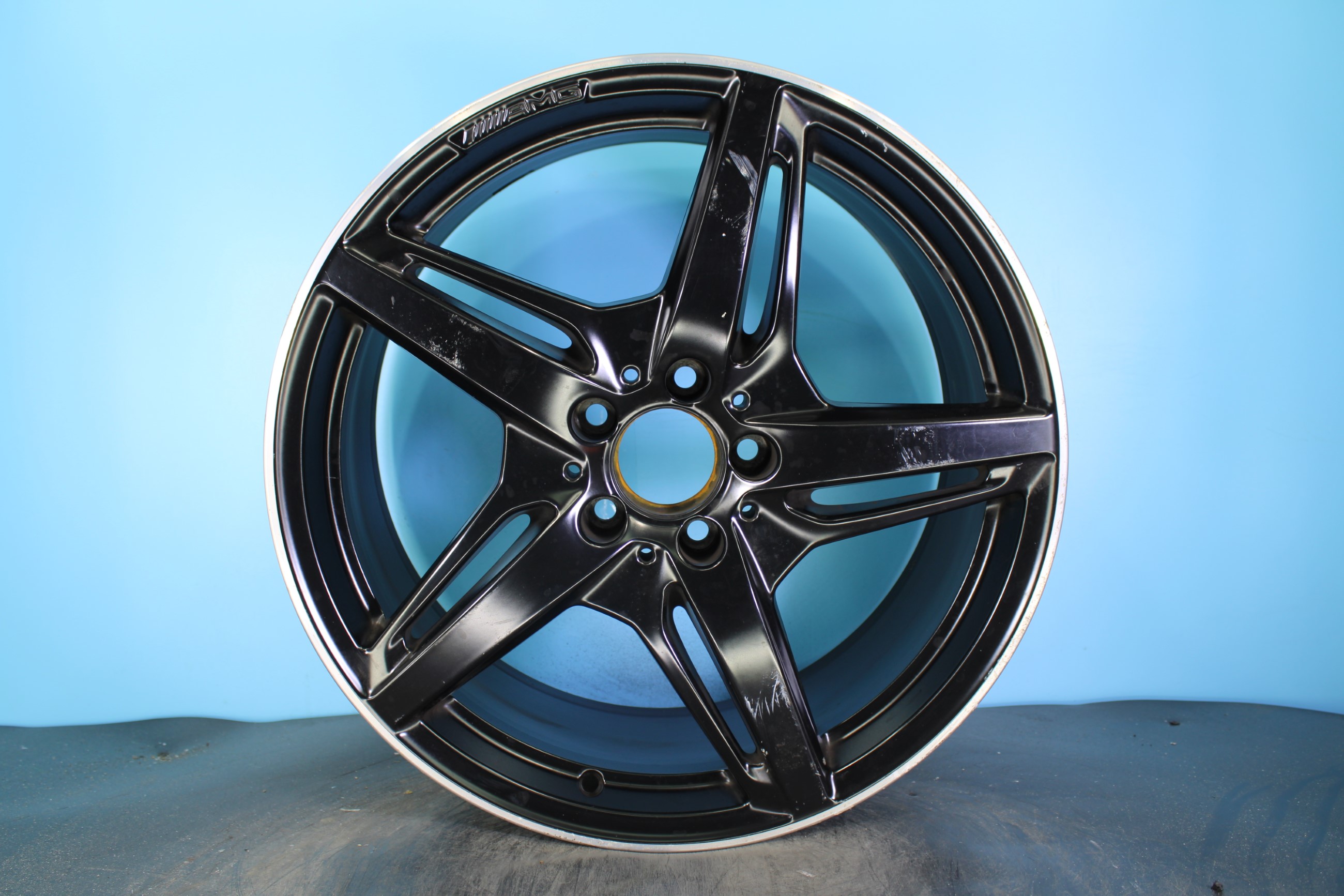Mercedes AMG GT S 2016 17 18 19 20 2021 19" OEM Rim Wheel Front 85472 A1904010100 92327594