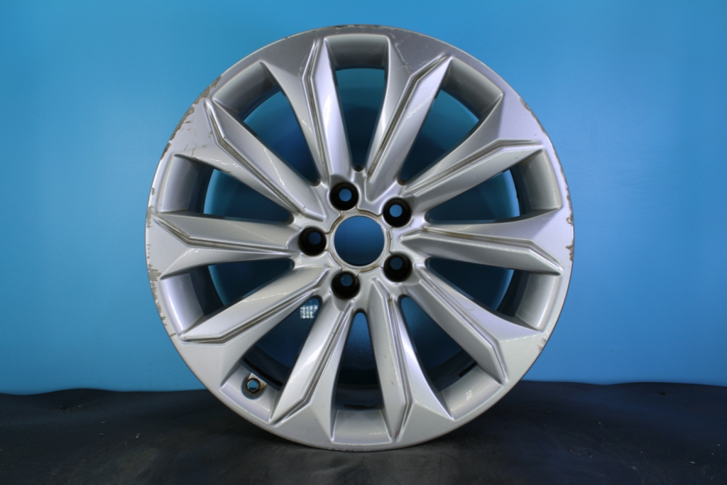 2014-2016 Audi Allroad 18" OEM Wheel — interchange 70004