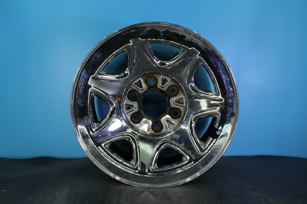 2014-2018 Chevrolet Silverado 1500 17" OEM Wheel — interchange 5659