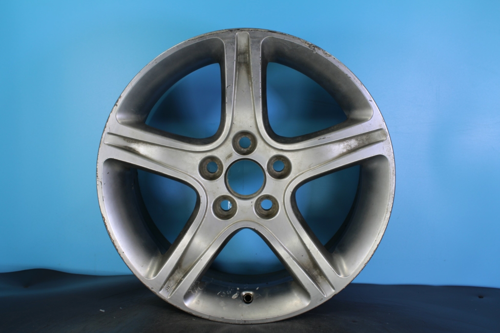 1998-2000 Lexus Gs400 17" OEM Wheel — interchange 74147
