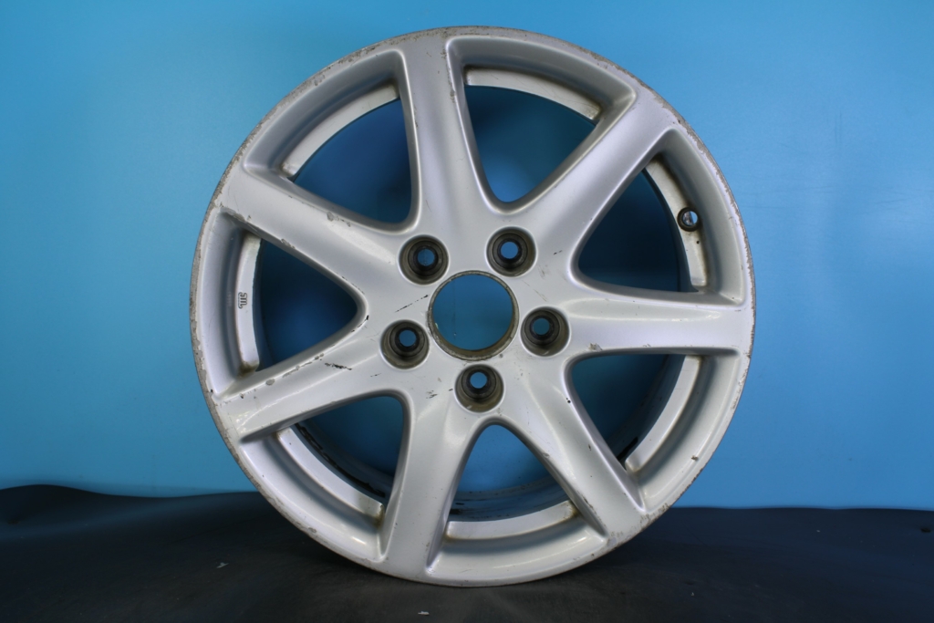 2003-2005 Honda Accord 16" OEM Wheel — interchange 63858