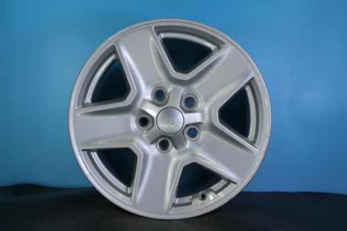 Jeep Gladiator‎ 2020 2021 17" OEM Rim Wheel 9235 6KC86TRMAA 93255144