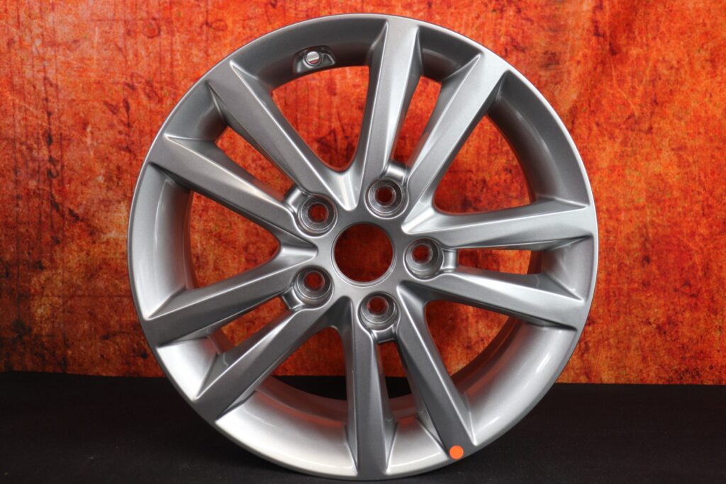 2015-2016 Hyundai Sonata 16" OEM Wheel — interchange 70866