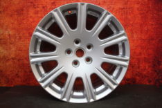 Maserati Quattroporte 2004 18" OEM Rim Wheel Rear 98169  97016333