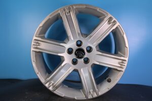 Land Rover 19" OEM Rim Wheel 72234 LR024424 99082338