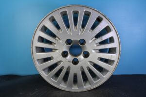 Volvo S40 C30 V40 V50 2004 05 06 07 08 09 2010 16" OEM Rim Wheel 70349 86986353 90562233