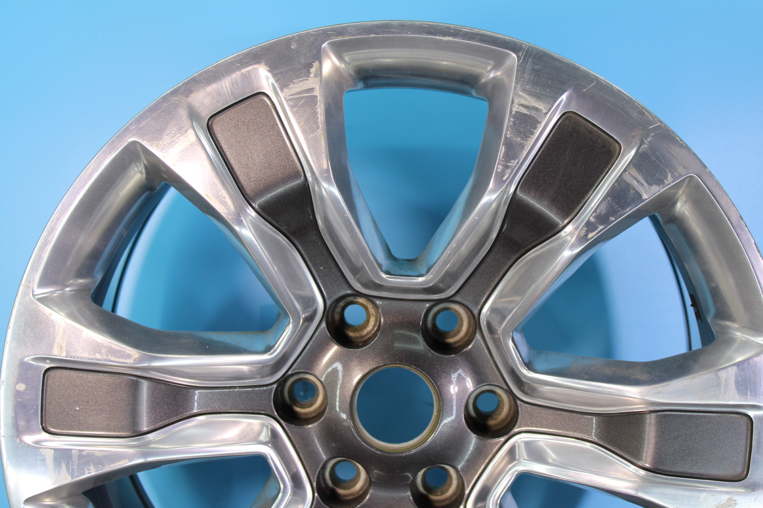 Dodge Ram 1500 2019 20 21 22 23 2024 20" OEM Rim Wheel 2678 5YD591AUAA - Image 9
