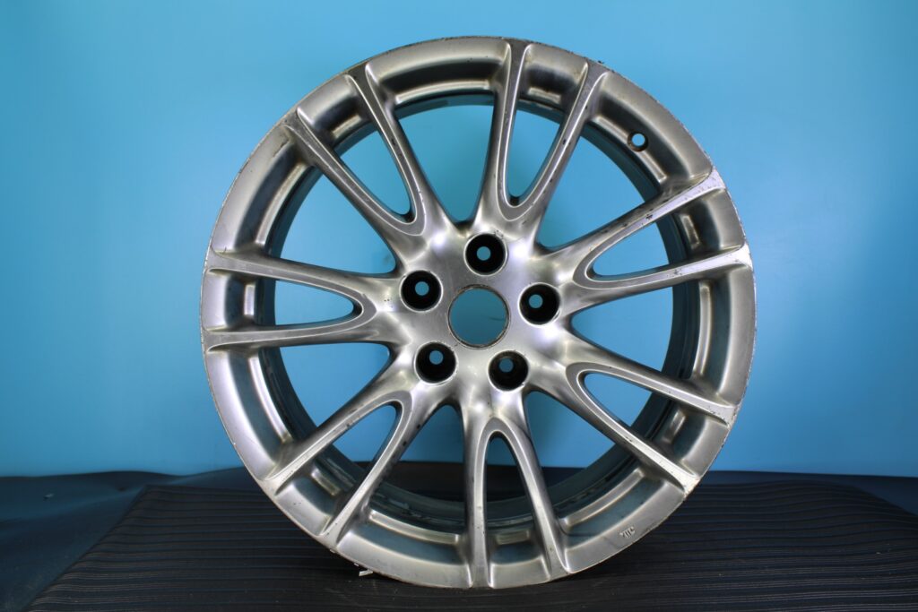 2007-2009 Infiniti G35 18" OEM Rim