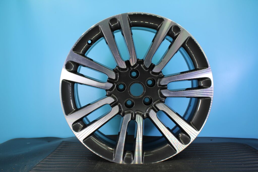 2022-2024 Land Rover Range Rover 21" OEM Rim
