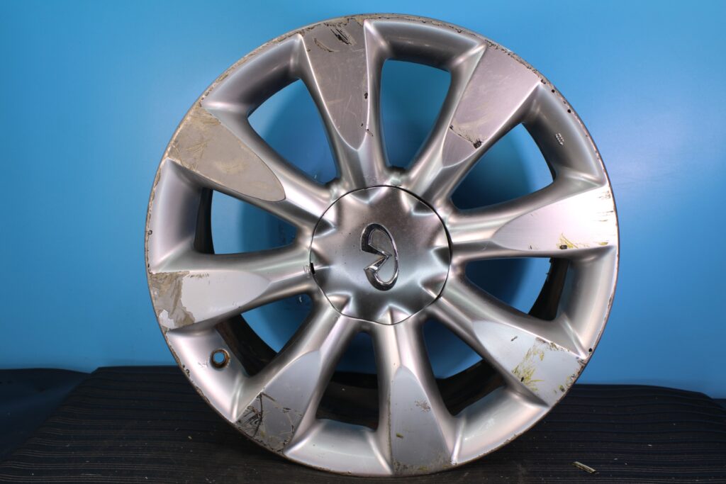 2006-2007 Infiniti M35 M45 18" OEM Rim