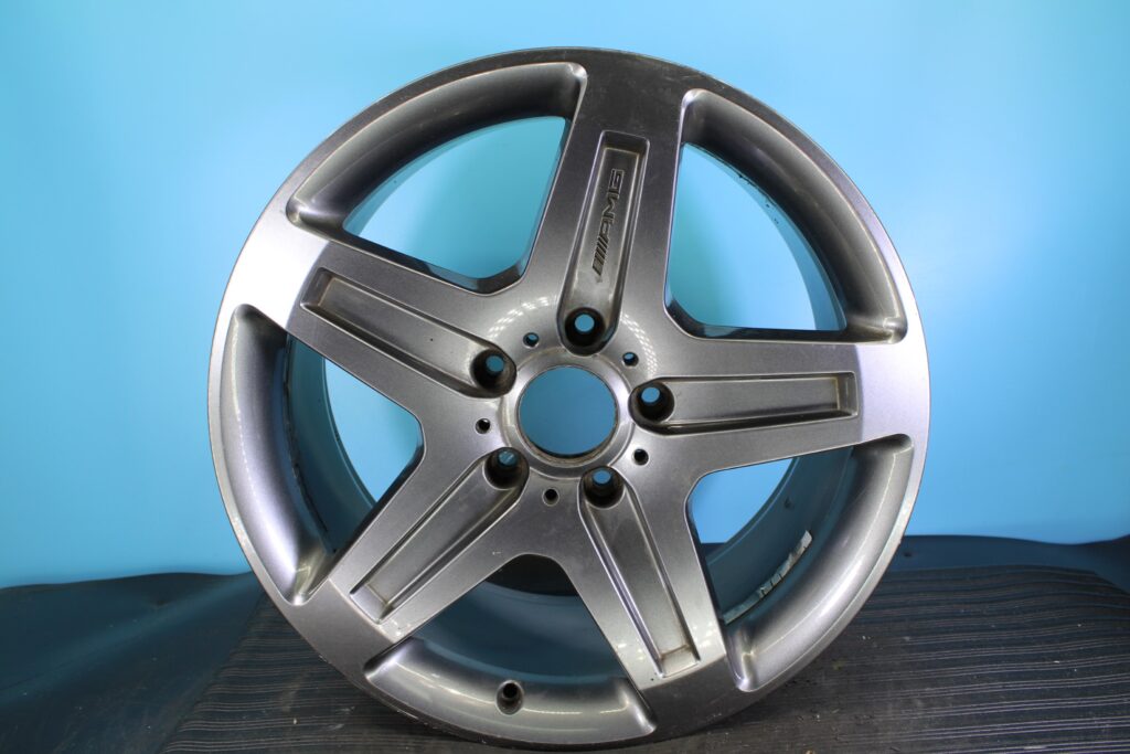 2009-2018 Mercedes-benz G55 19" OEM Rim