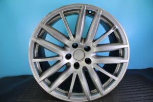 Maserati Ghibli 2014 15 16 17 18 19 2020 19" OEM Rim Wheel Rear 97337 670016855 94001286
