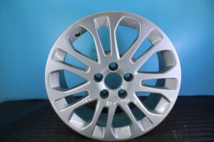 Volvo C30 S40 V40 V50 2009 2010 17" OEM Rim Wheel 70286 30647090 Refurbished