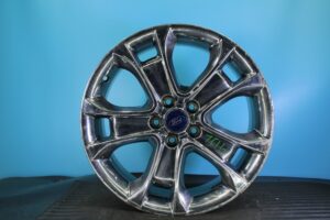 Ford Escape Titanium 2013 14 15 2016 18" OEM Rim Wheel 3944 CJ5Z1007G 99845269