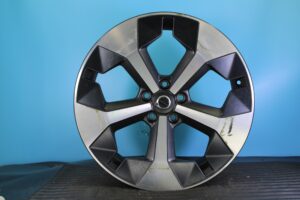 Volvo XC40 2023 24 25 2026 19" OEM Rim Wheel 70535 323271460 97236786