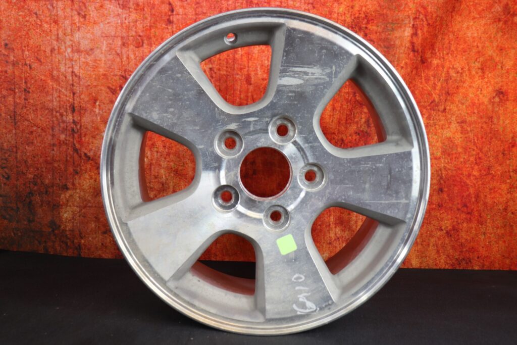 2013-2015 Dodge Ram 1500 17" OEM Wheel — interchange 2598