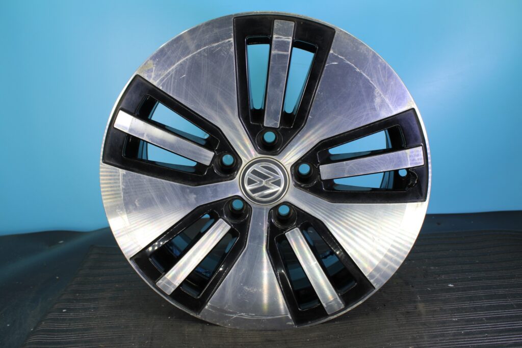 2015-2019 Volkswagen Golf 16" OEM Rim