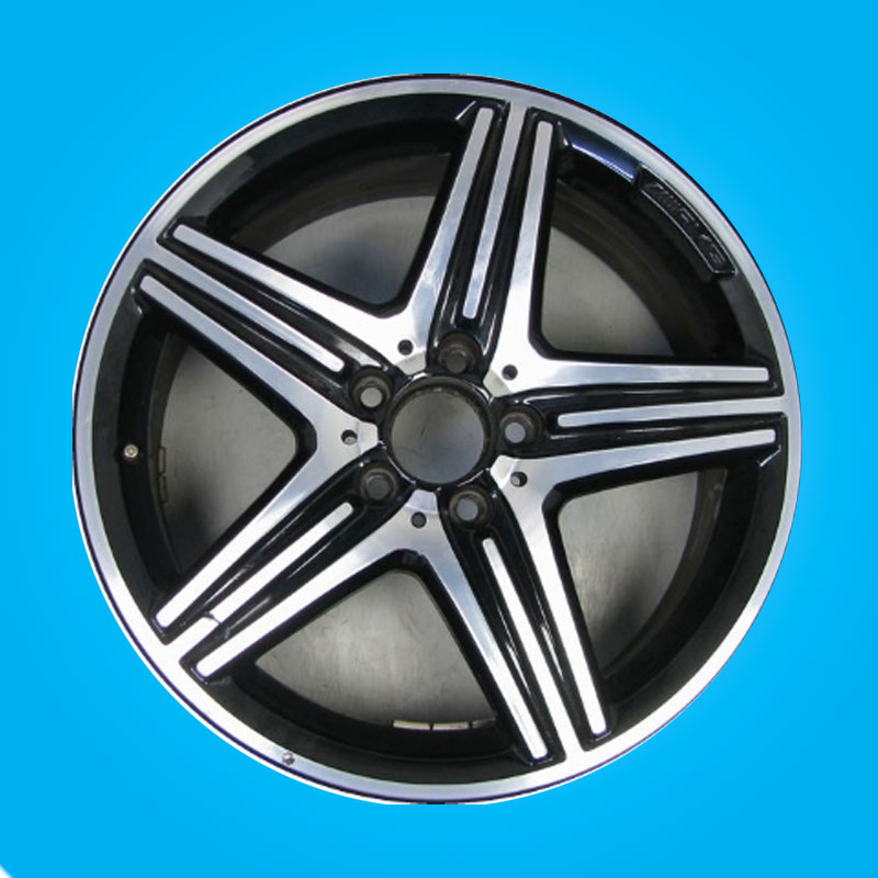 2014-2016 Mercedes Cla250 18" OEM Wheel — interchange 85392