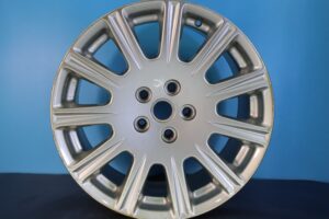 Maserati Quattroporte 2004 2004 18" OEM Rim Wheel Rear 98169 DV141T01 92812697