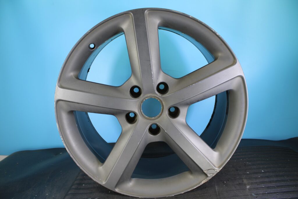 2009-2015 Audi Q7 20" OEM Rim
