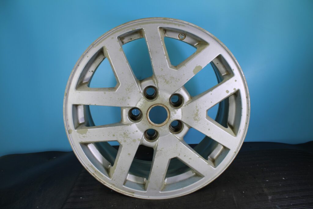 2009-2010 Land Rover Lr3 18" OEM Rim
