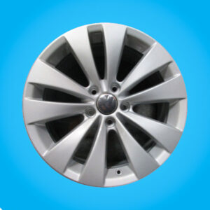 Volkswagen CC  2009-2012 17" OEM Rim Wheel 69887 3C8601025A8Z8 N7999841 Refurbished