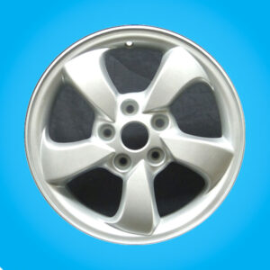 Hyundai Tiburon  2005-2006 16" OEM Rim Wheel 70717 529102C300 N9955301 Refurbished